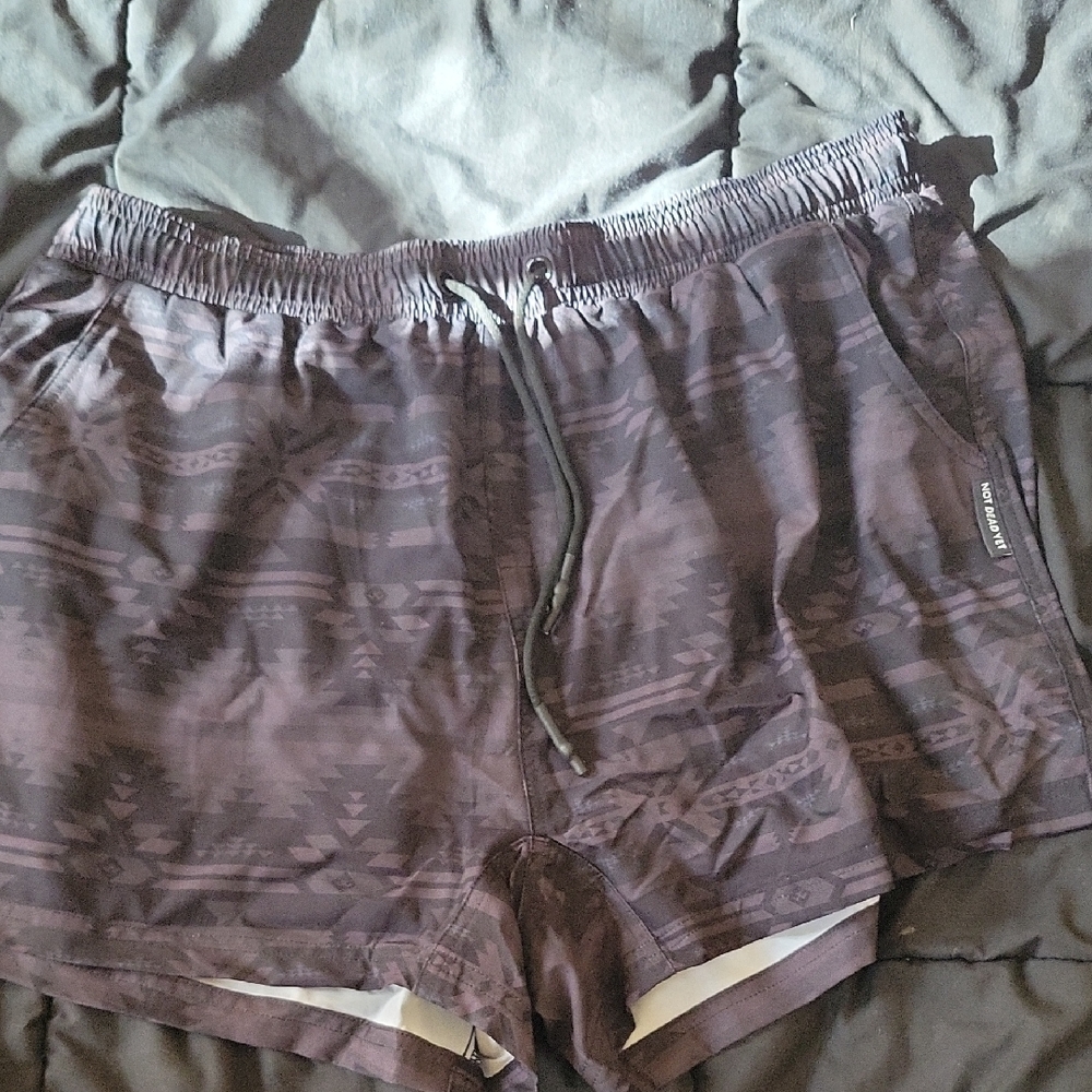 Patterned Black Shorts XL by NOT DEAD YET